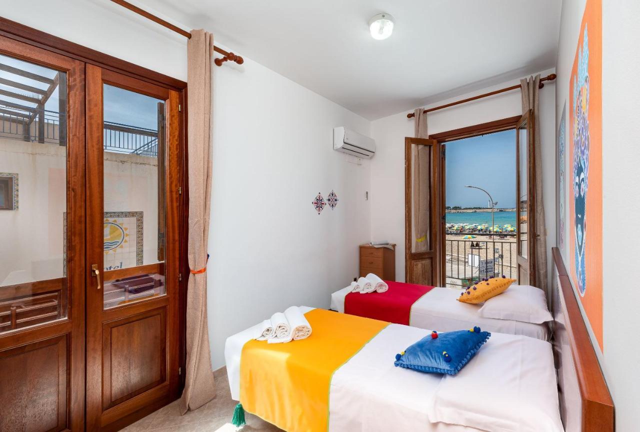 I Tre Golfi Beach Apartments Σαν Βίτο λο Κάπο Εξωτερικό φωτογραφία